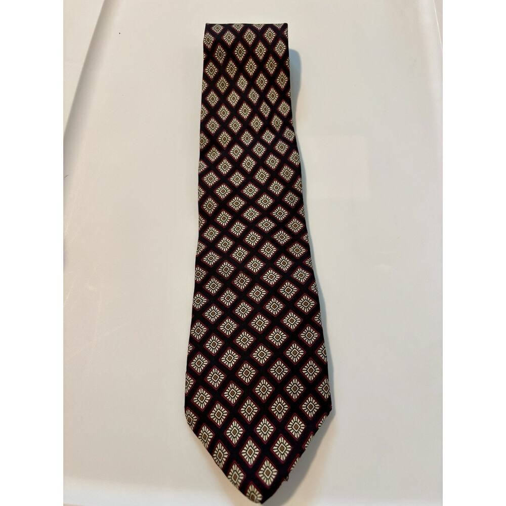 Men Clay Brooke 100% Silk. Handmade. Geometric. Classic Length Tie Career Dress